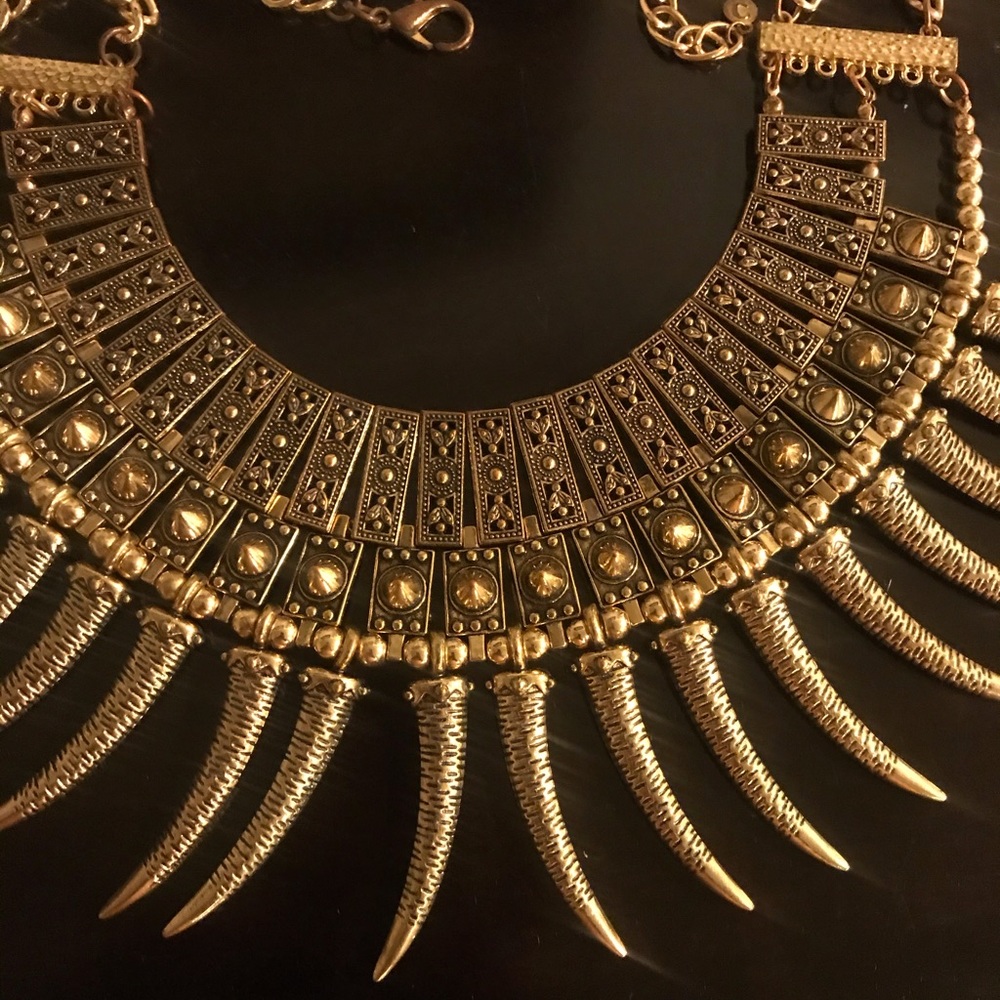 Statement necklace - Picture 5 of 5